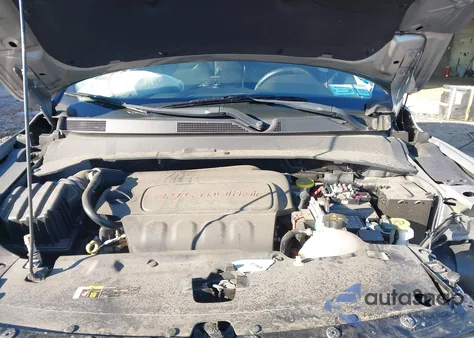 2019 Jeep Compass Latitude 4X4 from USA, damaged, VIN 3C4NJDBB5KT735247